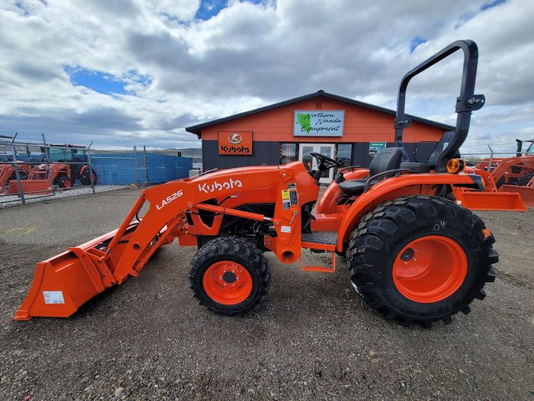 2024 Kubota L2502 HST 4WD