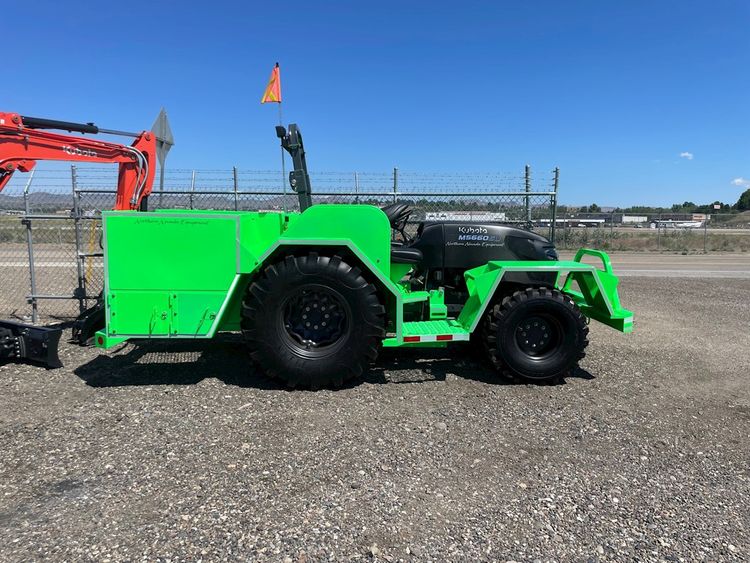 2023 KUBOTA M5660SUHD 7 PASSENGER CARRIER