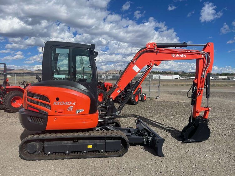 2025 KUBOTA KX040-4R3TP